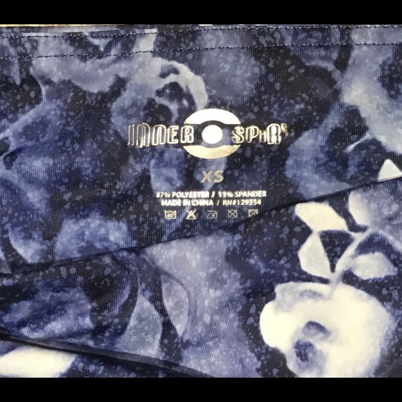 Inner Spirit Blue Floral Leggings - Picture 3 of 6